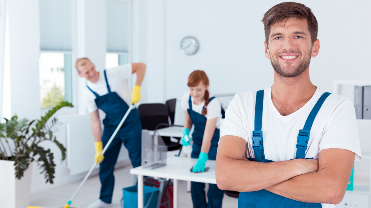 Cleaning Your Own Home vs Hiring a Cleaner - What's Better?